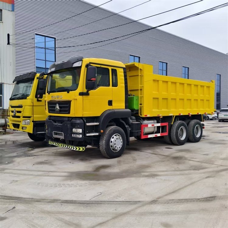 HOWO TX 6×4 Dump Truck catalog photo. Supplied for model reference; individual unit details require confirmation.
