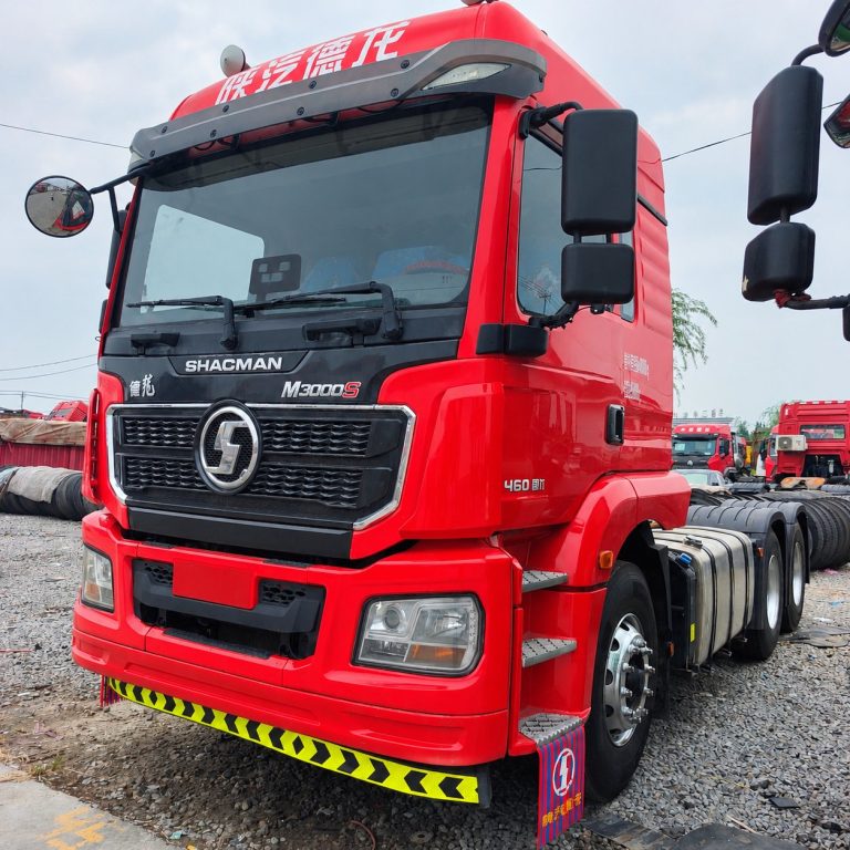 SHACMAN Tractor Truck catalog photo. Supplied for model reference; individual unit details require confirmation.